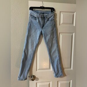 Men’s American Eagle straight slim fit